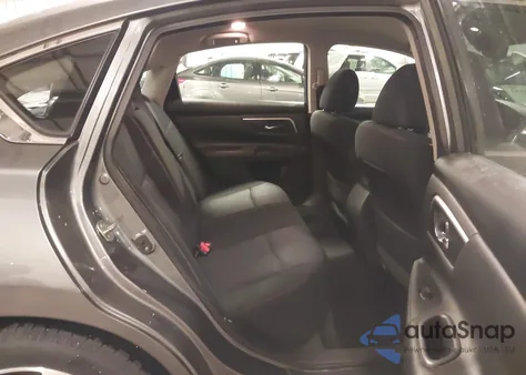 2017 Nissan Altima 2.5 Sv z USA, uszkodzony, nr VIN 1N4AL3AP6HC226410